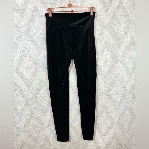 Spanx Black velvet leggings size M - Picture 7 of 10